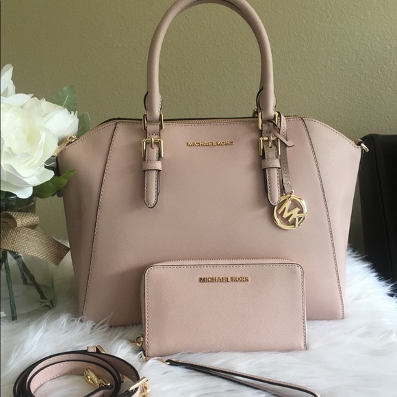 Michael Kors Handbags - Michael kors large Ciara satchel Bag with Wallet